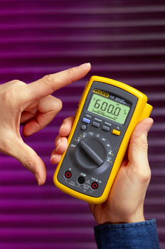 Fluke110系列數(shù)字多用表